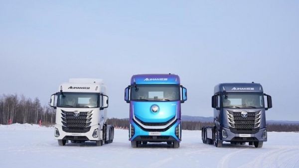 全面新能源化｜-35℃极寒测试 福田欧曼银河纯电+混动重卡以硬核实力破寒区运输痛点