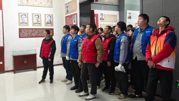 携手“心青年” 弘扬正能量 | 天润工业开展学雷锋志愿活动