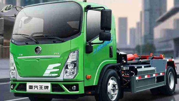 一车多箱，清运高手，重汽王牌V1-X EV勾臂式垃圾车！