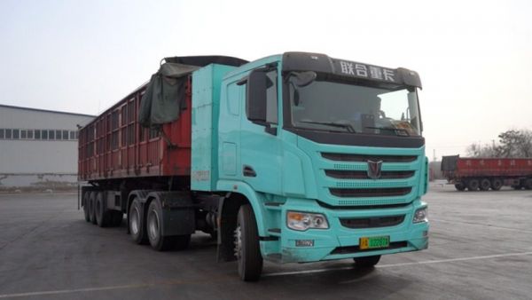 一年省出400万！宁夏资深物流人张总靠联合重卡跑赢微利时代