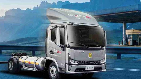 【好车助复工】今日推荐 - 潍柴蓝擎 X7-LNG，为长途干线运输保驾护航！