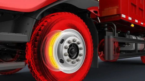 油价大涨！92号汽油每升涨0.55元，飞碟轻卡老司机私藏“省油经”请查收