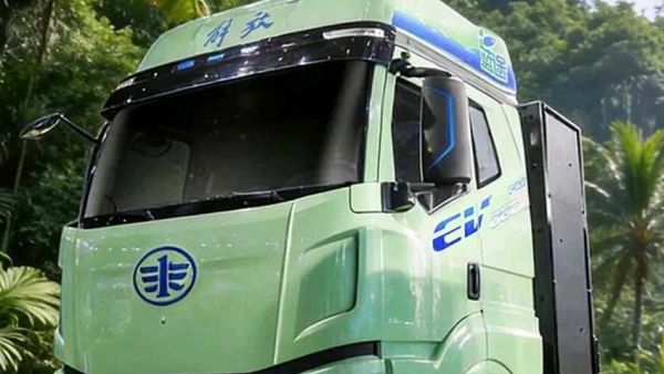 J6 Pro标载纯电：轻量化多拉，高效率多赚！