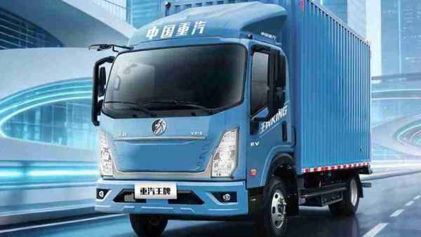 节能新标杆，创富好帮手，重汽王牌 V2-X 电动轻卡！