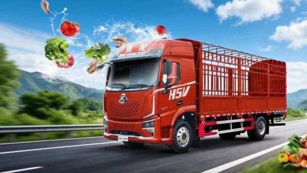 鲜乘直通车 | 新鲜不等人~乘龙H5V绿通房车，每一程都实力出众