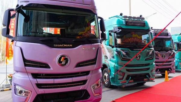 【决胜开门红】陕汽重卡X6000超凡旗舰&臻选版甘肃区域荣耀上市