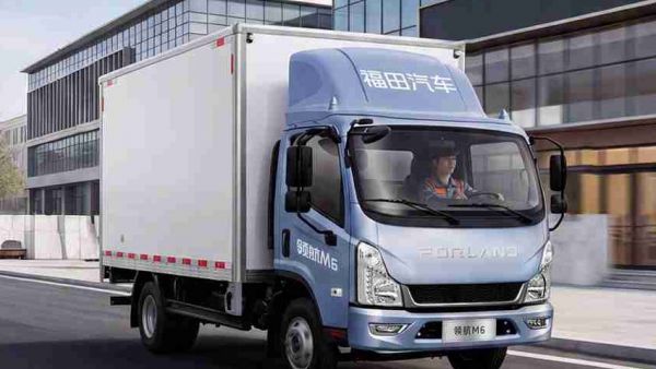 领航M6云内轻卡 | 动力充沛 承载稳健！