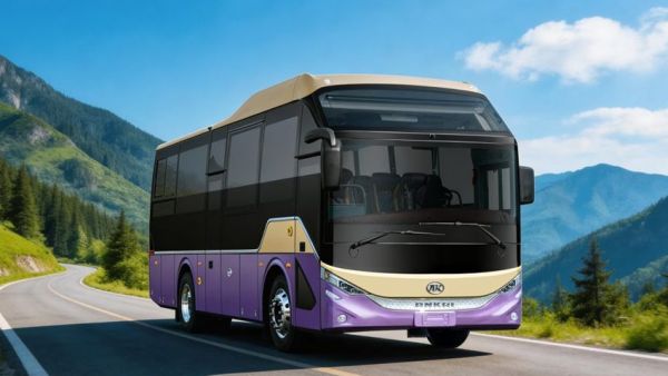 车行画里赏春山，安凯N90E助力文旅绿色升级