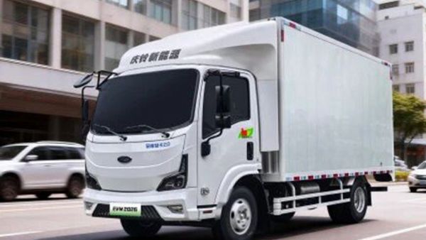 创富优选丨任您全方位“验牌”，庆铃EVM2026版纯电轻卡没在怕