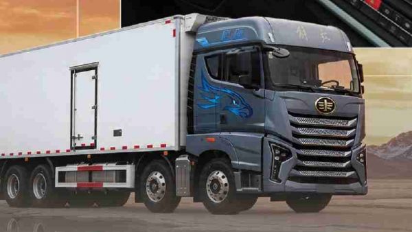 奋斗季，鹰航载货车陪你“跑”进好光景