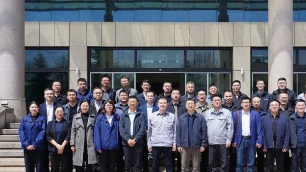 豪迈集团来访天润开展战略转型与智能制造专题交流