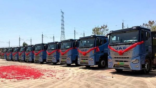 “跨”越不止！江淮跨越X7批量交付，赋能绿色运输