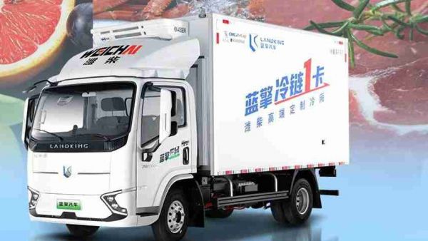 【高效赴征程】补贴3.5万+高效运营！潍柴蓝擎新能源冷藏车智能运营安行全程！