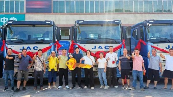 “7”势如虹——20台江淮跨越X7批量交付华南