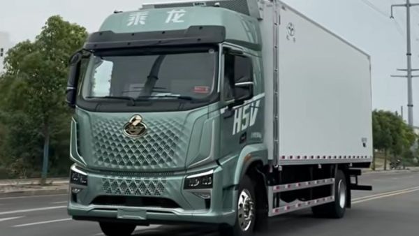 鲜乘直通车 | 东盟水果汇聚广西，乘龙H5V冷藏车为进口鲜果保驾护航