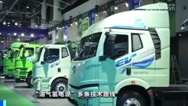 央视报道一汽出车70周年活动，关注一汽解放发展成就
