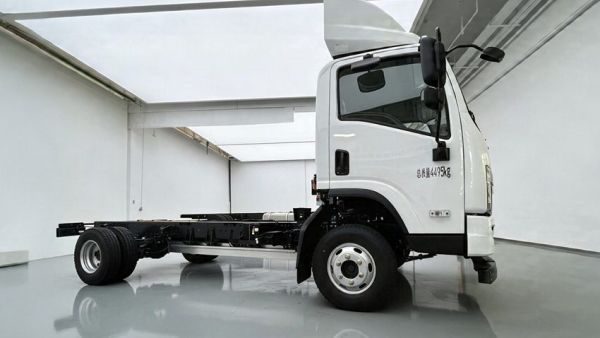 鲜乘直通车| 算清运营账：乘龙翼威2小霸龙为何敢称“超能挣钱”？