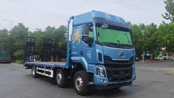 鲜乘直通车 | 当玉柴300匹马力遇上10挡变速箱，金九银十谁赚的过你？