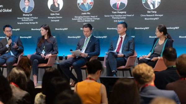 亮相BNEF香港对话 | 亿纬锂能袁华刚：以技术标准与全球化能力，回应全球能源差异化需求