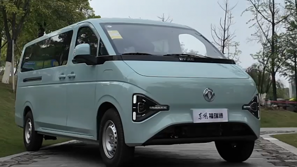 电力十足：东风福瑞通V8E，军工品质， 后驱八方，能拉能装！