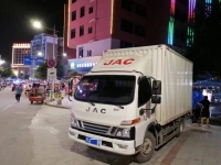 拉水果跑运输,他说江淮1卡骏铃让他快人一步