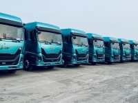 破局钢铁物流“碳排”痛点！未势能源配套30辆氢能重卡，助力新天钢“零碳”运力