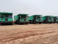 批量混动矿卡再入疆，微宏助力“绿色矿山”