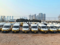 依维柯得意工程车顺利交付，为铁路养护保驾护航