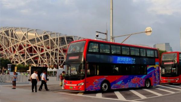 金龙城市观光双层巴士畅行北京,助力旅客奔赴“诗和远方”