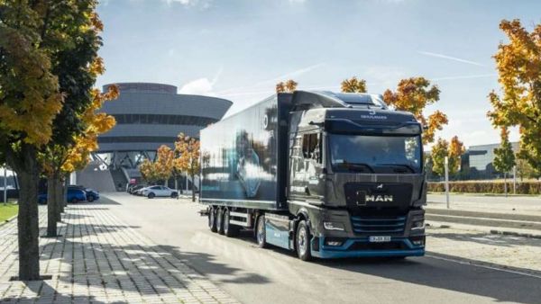 全球首辆曼恩电动卡车正式交付