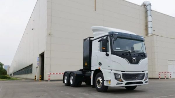 “第一畅销”！“第一推荐”! 徐工汽车实至名归