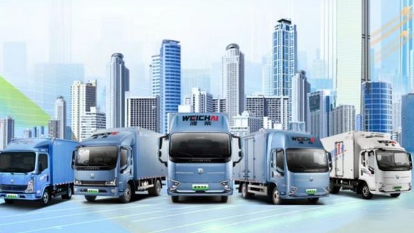 一组年度热词，重温蓝擎轻卡高光时刻